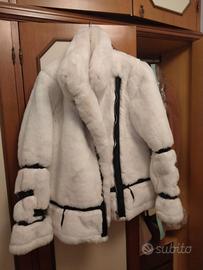 Due pellicce originali ed una sintetica