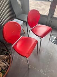 2 sedie rosse