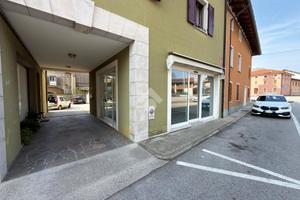 NEGOZIO A SAN VITO DI FAGAGNA