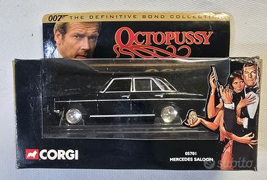 007 James Bond CORGI MERCEDES SALOON