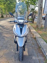Piaggio Beverly 400 i.e. HPE ABS ASR 2021 GARANZIA