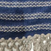 SCIALLE IN LANA FATTO A MANO AI FERRI, COLORE BLUE