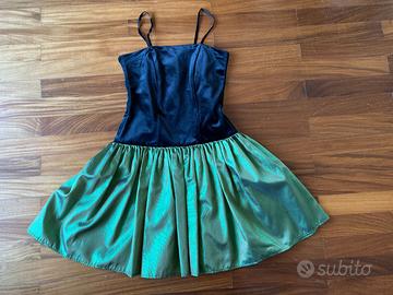 Abito corto da sera, cerimonia, ballo, scena