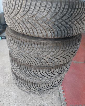 gomme termiche  con cerchi in ferro  195/55/16