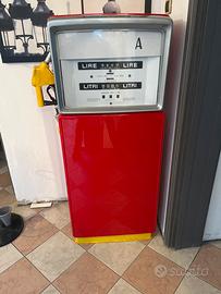 Pompa di benzina vintage