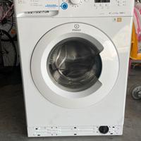 Lavatrice indesit 7 kg come nuova
