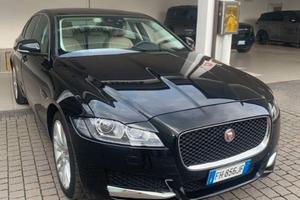 Jaguar XF 2.0d AWD Prestige Full optional