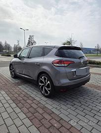 Renault scenic 1.5 diesel automatica