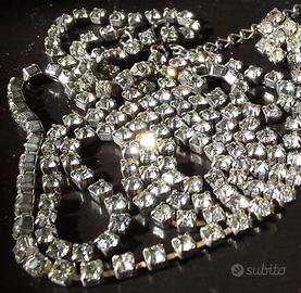 Collana vintage con cristalli bianchi