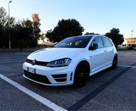 Volkswagen Golf 7 R 2.0 TSI 300cv 4MOTION REVO 1