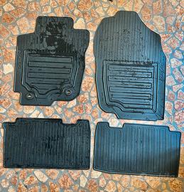 Tappetini gomma per RAV4