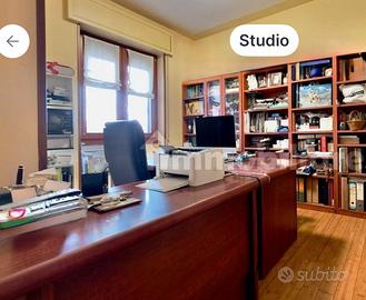Arredamento completo per studio