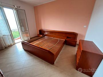 Camera da letto in ciliegio
