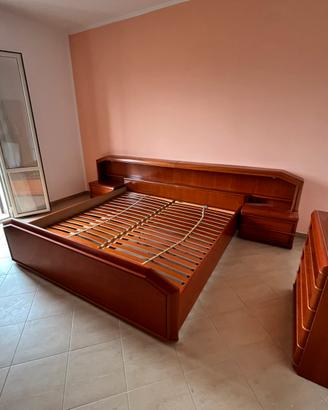 Camera da letto in ciliegio