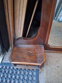 specchio con base legno 