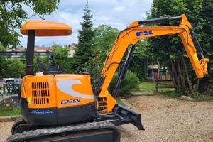 miniescavatore Kobelco 25 qli NO IVA