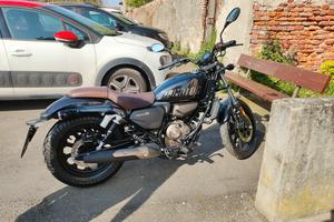 QJ Motor SRV 125 - 2025