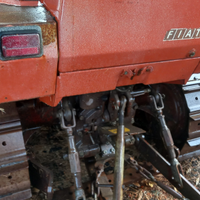 Trattore cingolato FIAT 665c