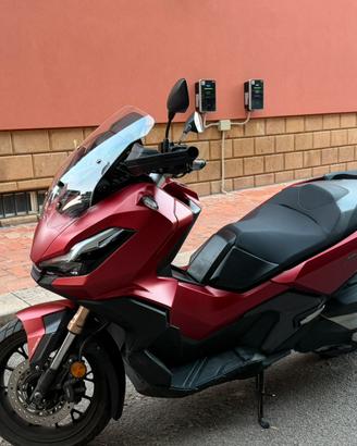 Honda Adv350