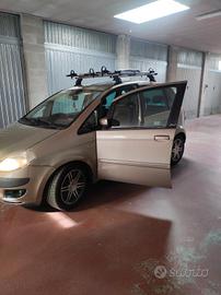 lancia musa 1.3 mtj platino 