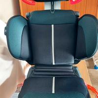 Seggiolino auto isofix Peg Perego dai 3 ai 12 anni