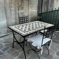 tavolo con 4 sedie in ferro battuto