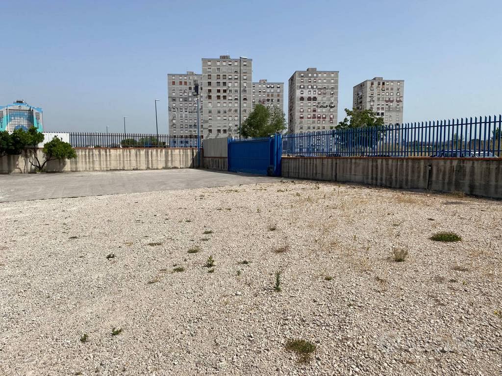 Terreno di 2500 m² a Napoli - Vista 3