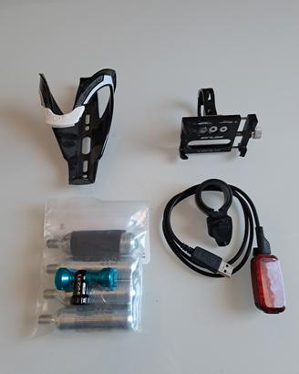 NR 4 ACCESSORI BICI
