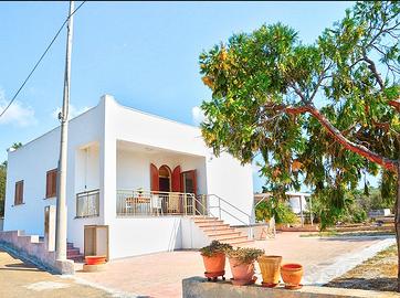 Villa zona Pescoluse 9POSTI 3camere MALDIVE