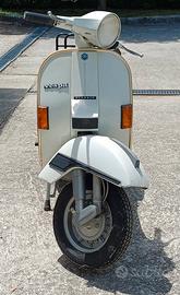 Vespa 🌈 1985