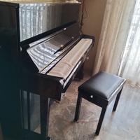 pianoforte da muro