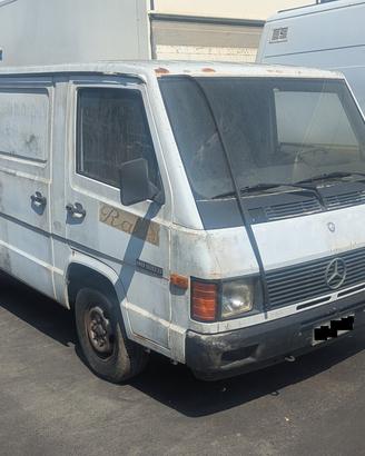 MERCEDES MB 100 D 1981-1995 2.4 Diesel Furgone