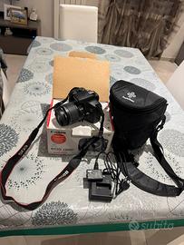 Canon Eos 1300D reflex