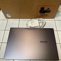 HONOR MagicBook X 14 - 8GB+512GB