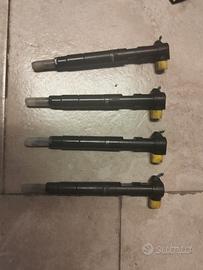 iniettori Delphi Mercedes classe c w204 anno 2011