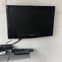 TV Haier 22”