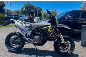husquarna 701 2019 19000km
