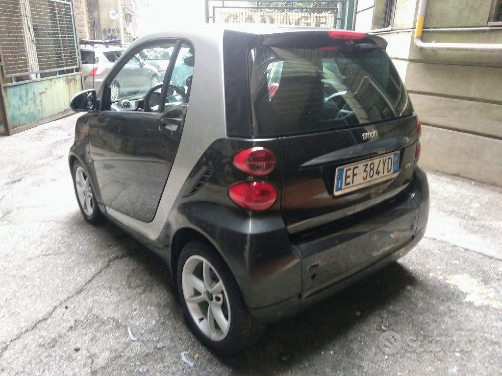 53 annunci privati Vendita Auto Smart Fortwo in Italia su Bakeca