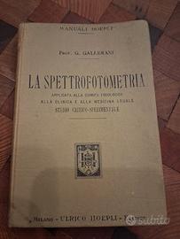 Manuali Hoepli "La spettrofotometria", anno 1903