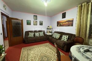 Ampio Trilocale al secondo piano