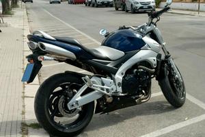 Suzuki GSR 600  3.681 Km