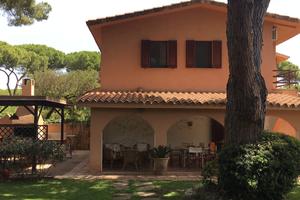 Villa a santa margherita di pula