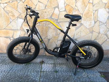 Bici con pedalata assistita