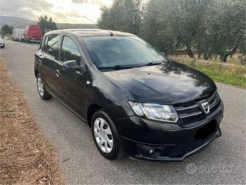 Dacia Sandero 1.2 16V GPL 75CV
