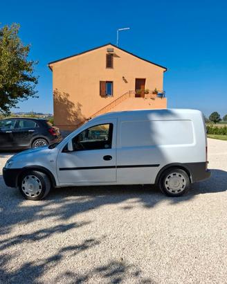 FURGONE OPEL COMBO VAN METANO