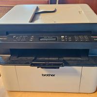 Stampante multifunzione laser Brother MFC -1910W