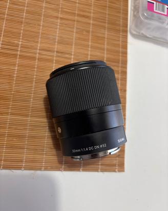 Sigma 30mm f/1.4 emount sony