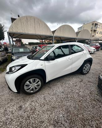 Toyota Aygo X 1.0 VVT-i 72 CV 5 porte Active CRUIS