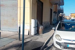 Locale commerciale corso unione sovietica