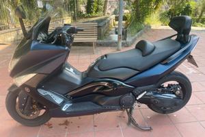 Yamaha T-Max 500